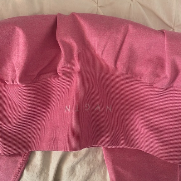 Navigation bubble gum seamless with marching bra - Picture 2 of 4